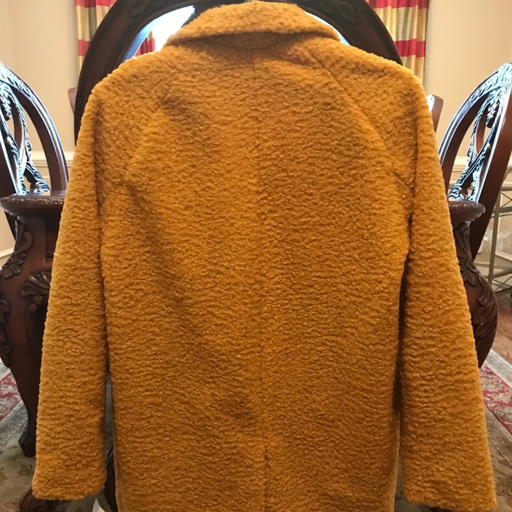 Coat - Picture 2 of 2